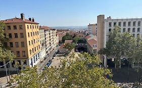 Hotel De La Croix-Rousse